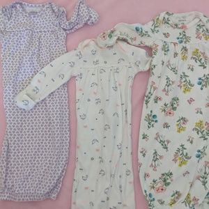 3- newborn Carter's sleeping gown